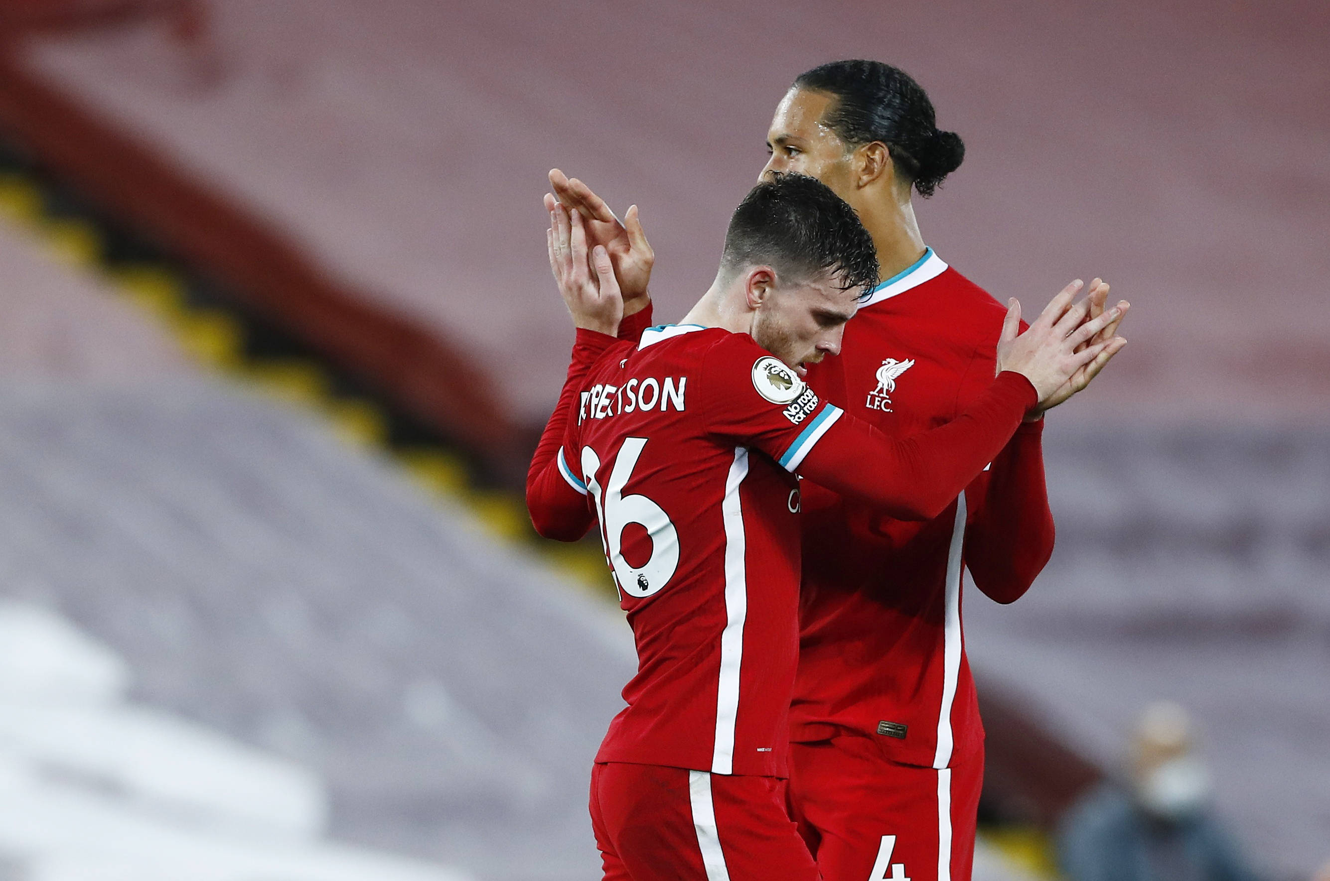 展开激烈的 展开激烈的