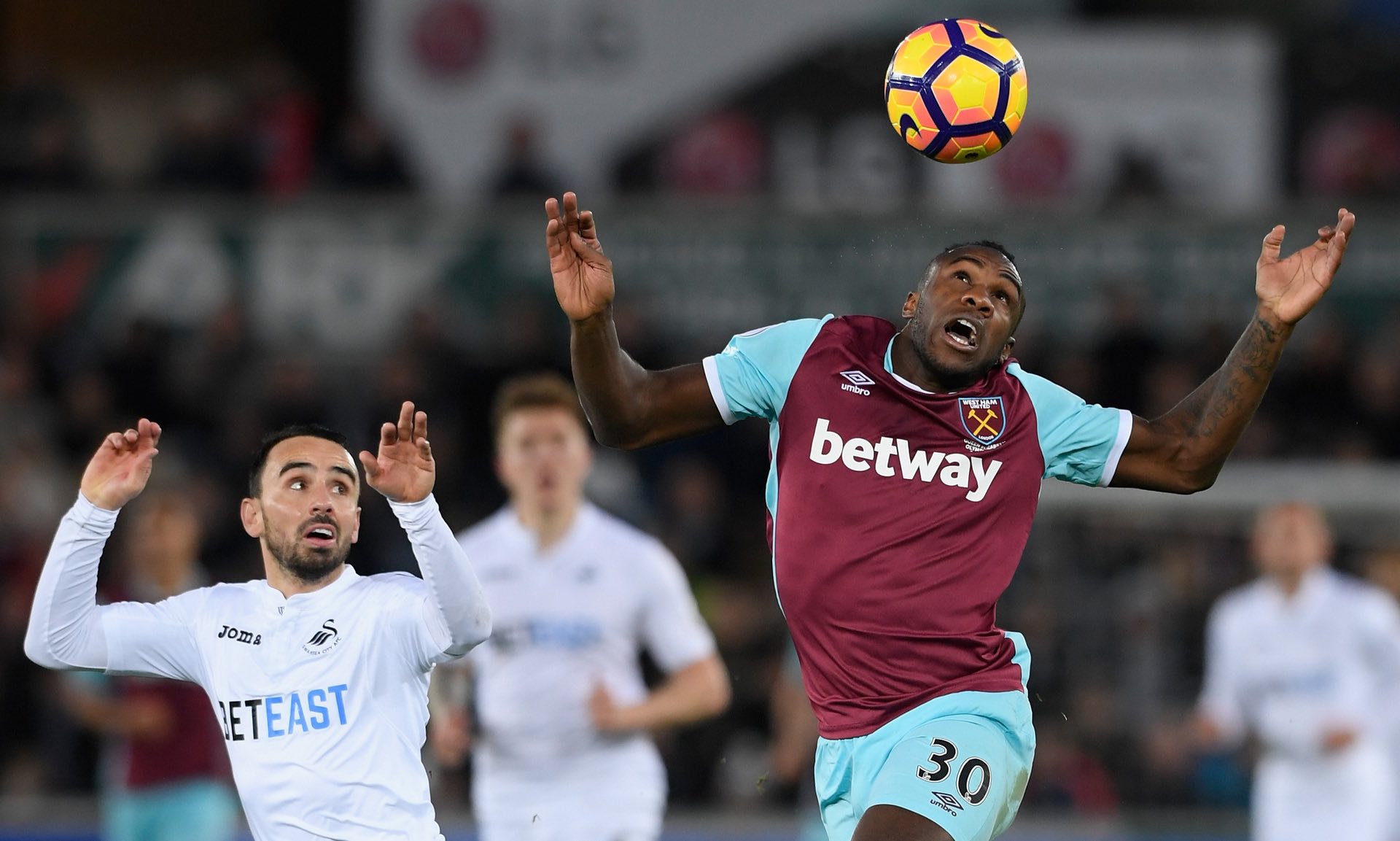 他强调即场 他强调即场